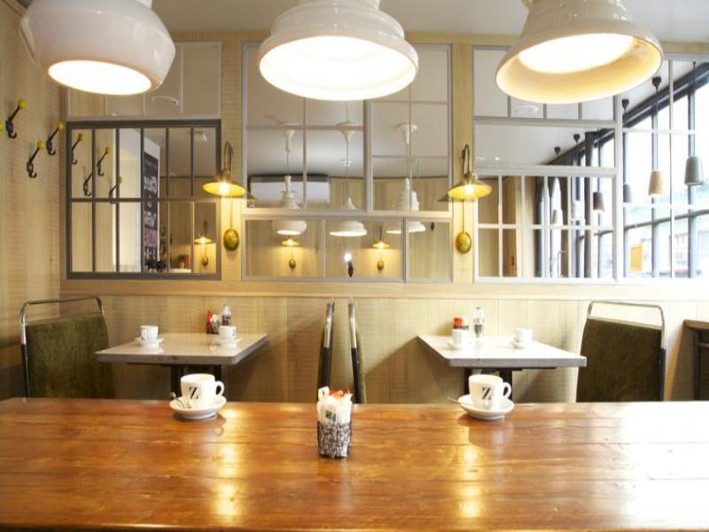 The Z Hotel Soho Лондон Екстериор снимка